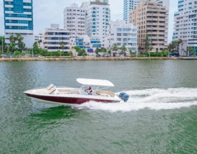 Alquiler de Lancha en Cartagena e Inolvidable Tour Privado a Islas del Rosario
